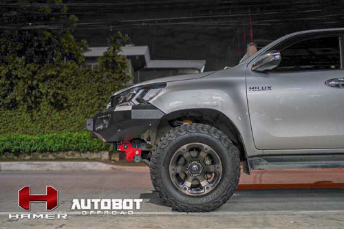 รถที่ใช้กันชนหน้ารุ่น KING-SERIES ของ HAMER สำหรับ TOYOTA HILUX REVO ROCCO 2018